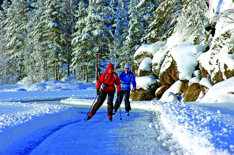 Breathtaking scenery and excellent exercise combine on Finland's icy paths |Visit Finland