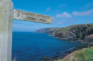 Ceibwr-Bay,-Pembs